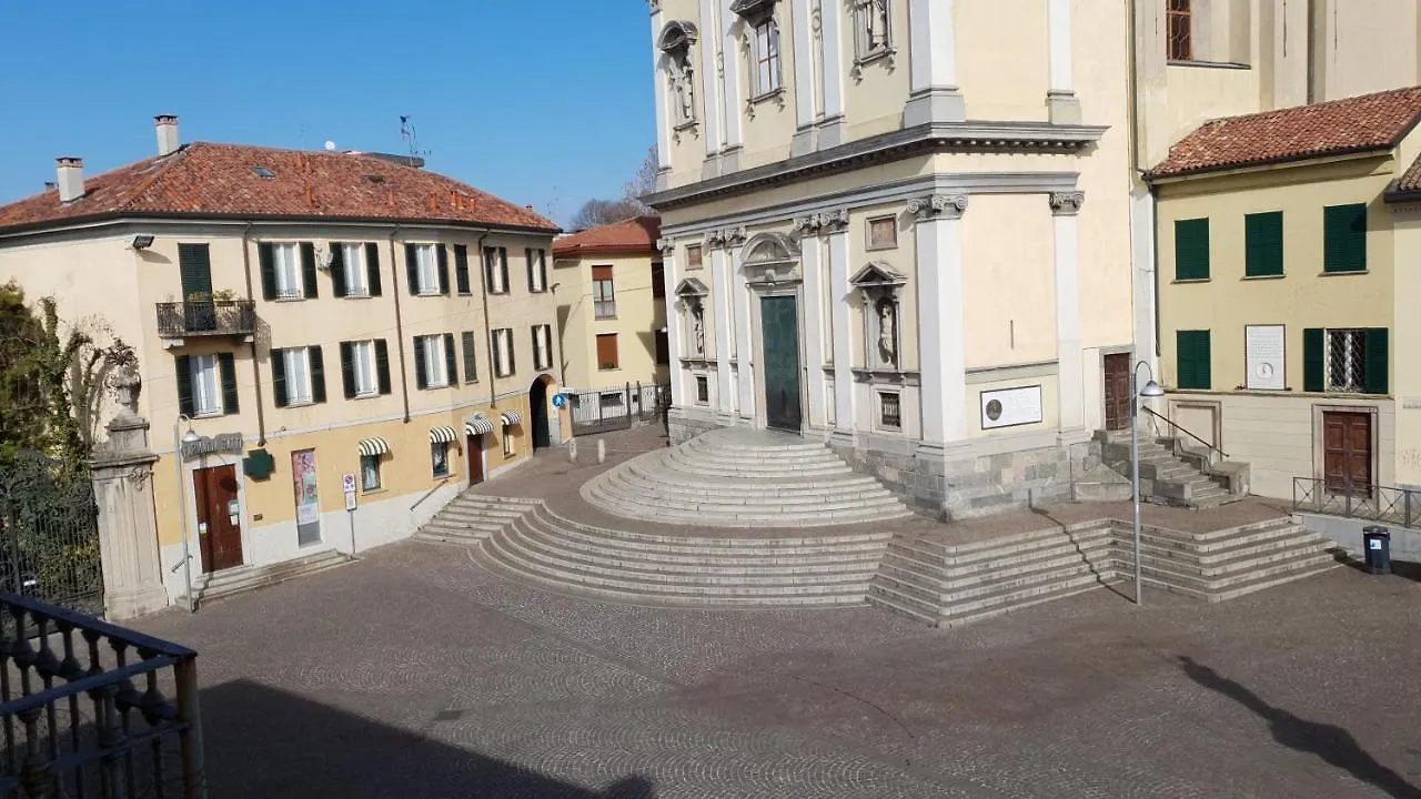 Apartment Vicolo Verri Carate Brianza Italy